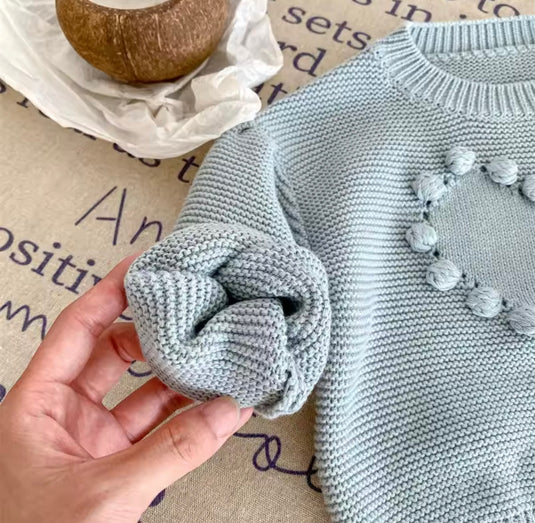 Pull bébé fille en coton doux avec cœur brodé – Kaki Lilas