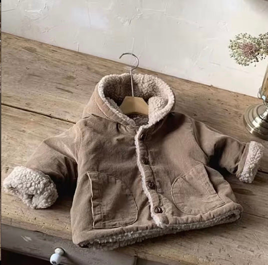 Warm and soft lamb wool-style coat for boys