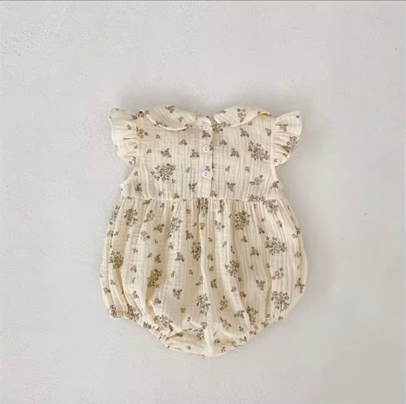 Load image into Gallery viewer, Baby girl floral romper in honeycomb cotton
