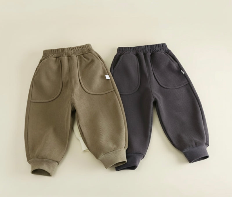 Load image into Gallery viewer, Boys' velvet trousers – Khaki lilac
