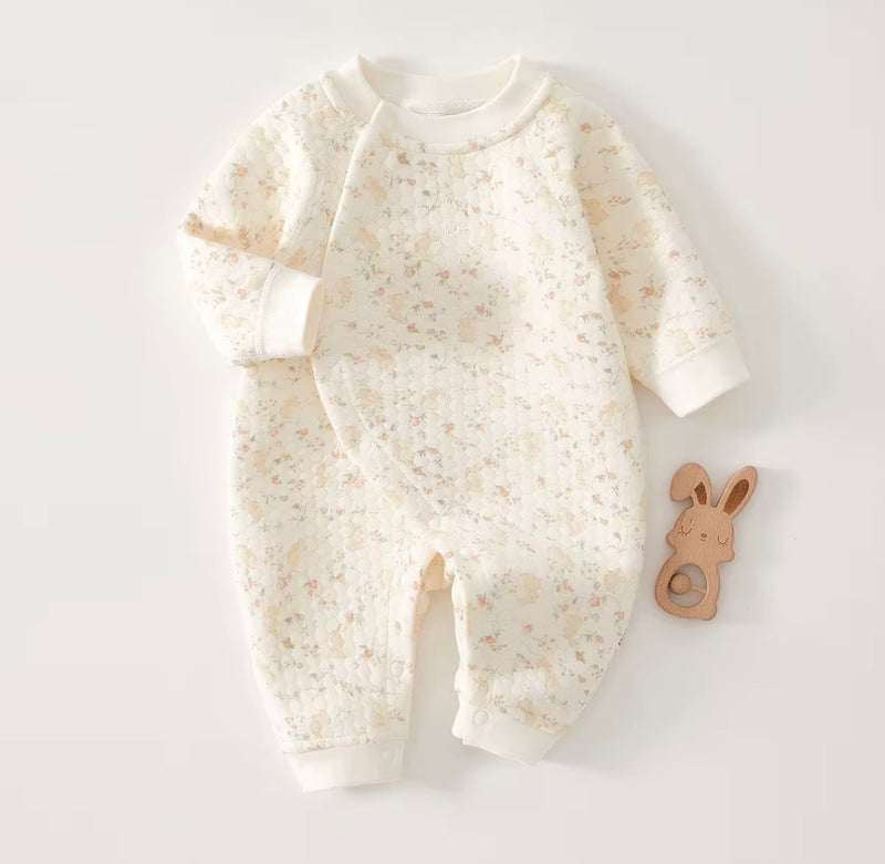 Load image into Gallery viewer, Unisex bunny print fleece and cotton onesie – Autumn-Winter
