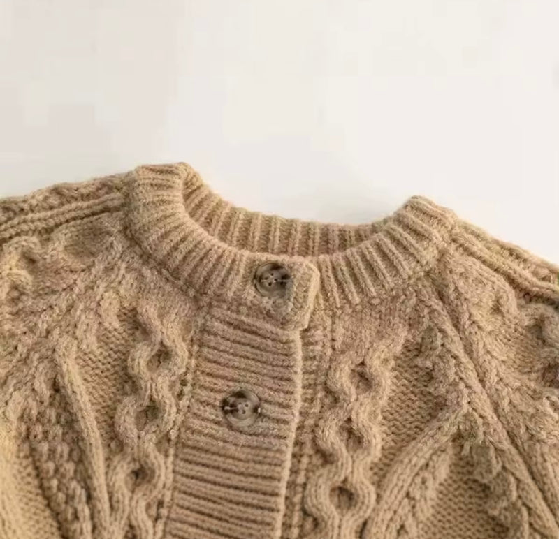 Load image into Gallery viewer, Girls' autumn-winter knitted cardigan in coffee and brown – Kali
