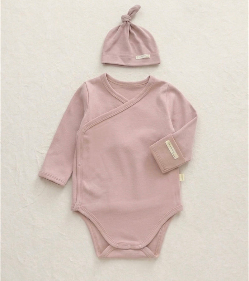 Chargez l'image dans la visionneuse de la galerie, Grenouillère pour bébé avec bonnet en coton bio
