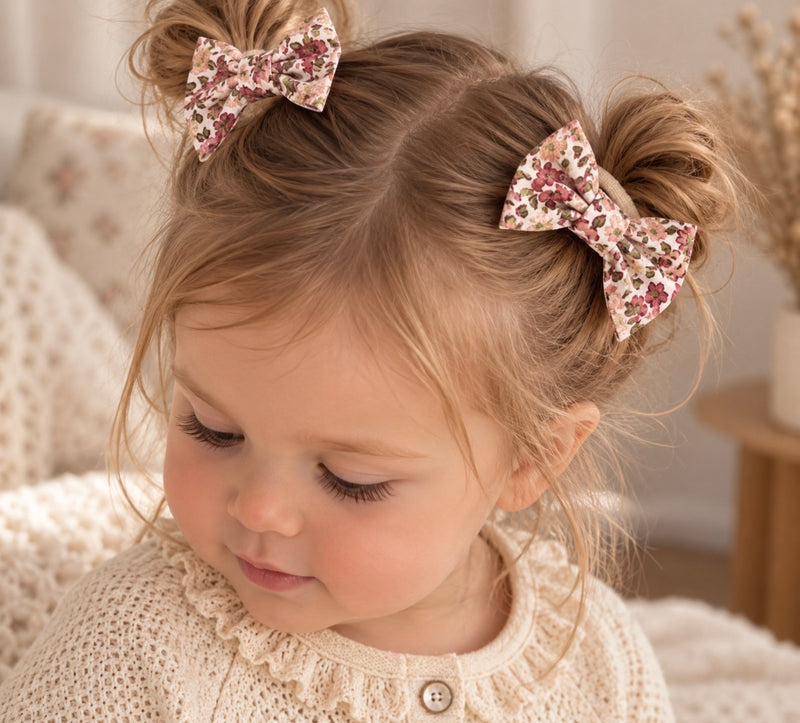Load image into Gallery viewer, Patterned fabric hair bows – Autumn-Winter

