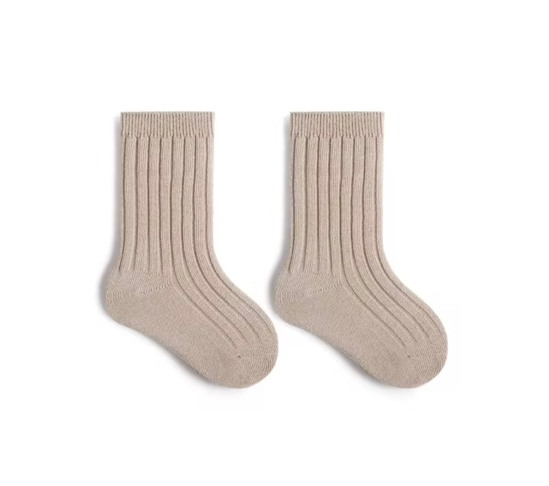 Chargez l&#39;image dans la visionneuse de la galerie, 🧦 Chaussettes en coton peigné pour bébé et enfants – Douces, confortables et stylées
