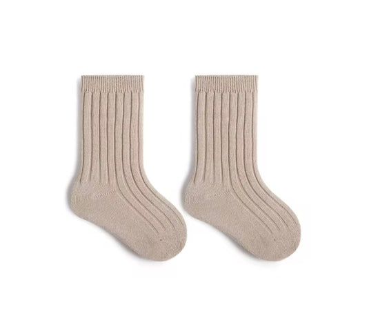 🧦 Chaussettes en coton peigné pour bébé et enfants – Douces, confortables et stylées