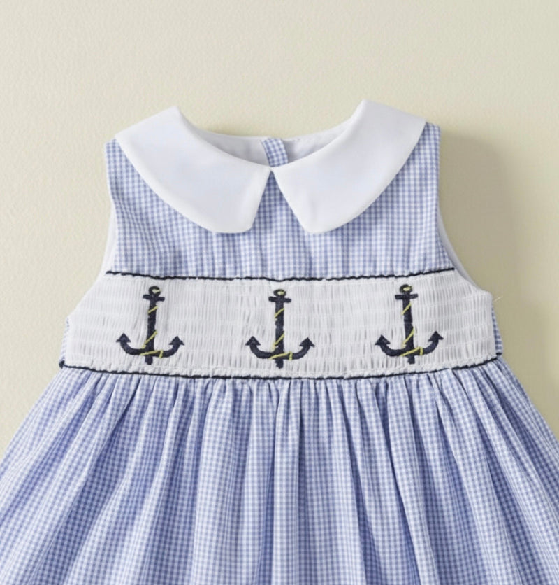 Chargez l'image dans la visionneuse de la galerie, Robe bébé fille en coton à carreaux bleus
