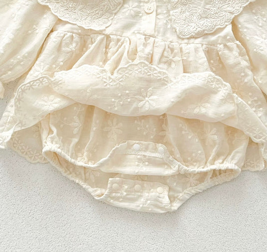 Baby girl cotton romper with embroidered lace collar – last one