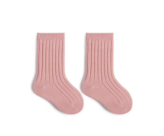 🧦 Chaussettes en coton peigné pour bébé et enfants – Douces, confortables et stylées