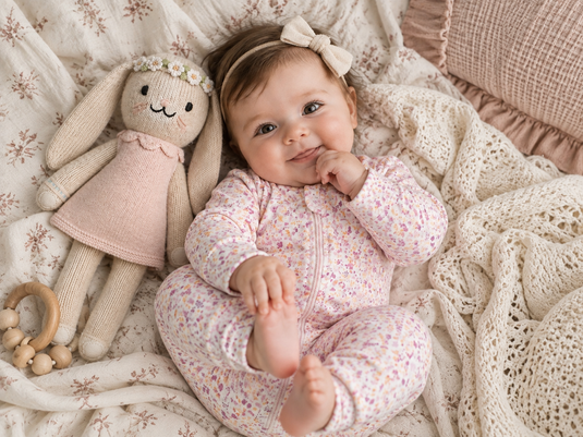 Baby girl organic cotton romper with lavender leaf print – Khaki Lilac
