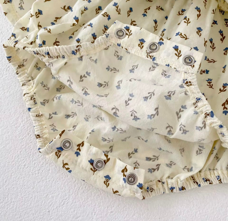 Chargez l&#39;image dans la visionneuse de la galerie, Cache-couches bébé manches bouffantes chic en coton – Kali
