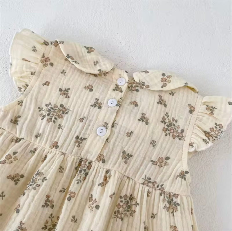 Load image into Gallery viewer, Baby girl floral romper in honeycomb cotton
