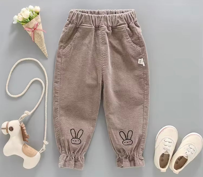 Load image into Gallery viewer, Girls' corduroy trousers with rabbit print – Kali
