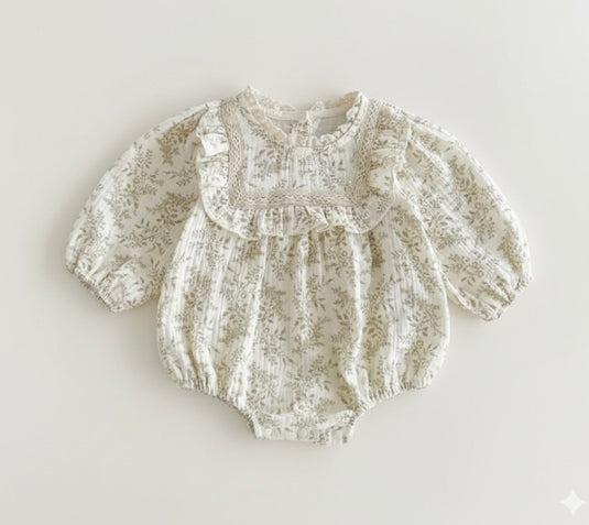 Barboteuse bébé fille Liberty beige en coton doux