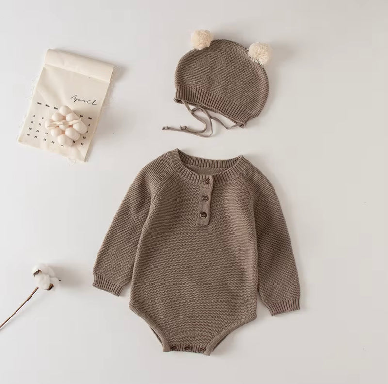 Load image into Gallery viewer, Baby boy soft cotton knit romper + hat – Kali
