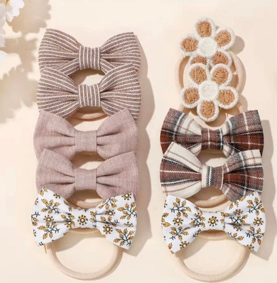 Load image into Gallery viewer, Patterned fabric hair bows – Autumn-Winter
