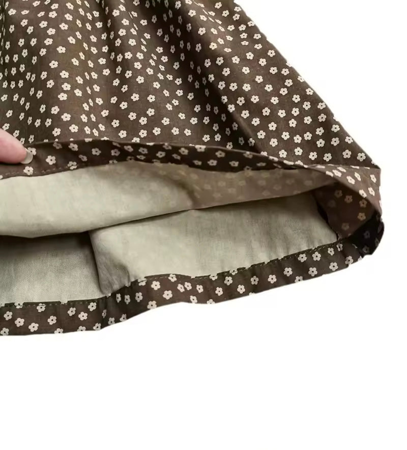 Chargez l&#39;image dans la visionneuse de la galerie, Robe bébé fille fleurie d’automne – Modèle Kali en coton doux et élégant

