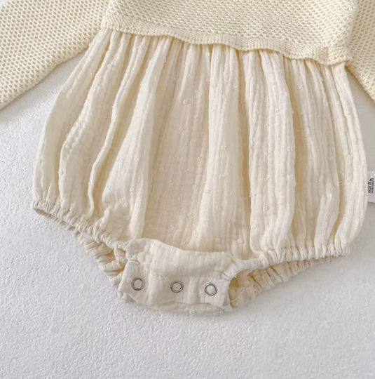 Barboteuse bébé fille en coton et tricot ivoire – Automne-Hiver